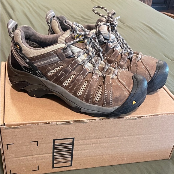 Keen Shoes - KEEN Women’s Brown Steel Toe Utility Shoes